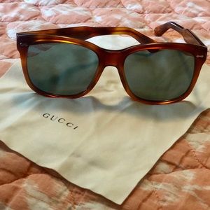 🚫SOLD🚫 GUCCI sunglasses 🇧🇬